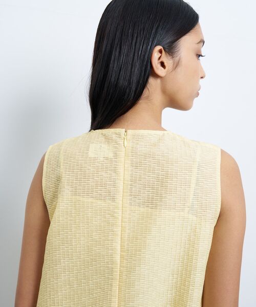 LANVIN en Bleu(ランバンオンブルー)の「シアージャガードギャザーヘムワンピース(ワンピース・レディース・ブルー/ブラック/イエロー・36/38)」の11枚目の写真