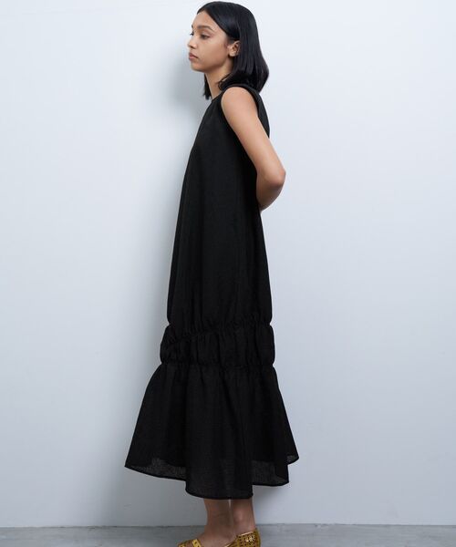 LANVIN en Bleu(ランバンオンブルー)の「シアージャガードギャザーヘムワンピース(ワンピース・レディース・ブルー/ブラック/イエロー・36/38)」の17枚目の写真