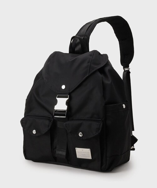 tk.TAKEO KIKUCHI(ティーケータケオキクチ)の「MAKAVELIC ワンショルダーバックパック(バックパック/リュック・メンズ・ブラック・00)」の4枚目の写真