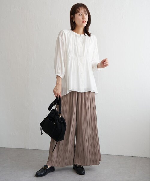 ikka(イッカ)の「【お得だ値】シアシャーリングブラウスアンサンブル【2点セット】(シャツ/ブラウス・レディース・グリーン/オフホワイト/ブラック/グレイッシュベージュ・S/M/L)」の22枚目の写真