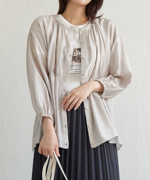 ikka(イッカ)の「【お得だ値】シアシャーリングブラウスアンサンブル【2点セット】(シャツ/ブラウス・レディース・グリーン/オフホワイト/ブラック/グレイッシュベージュ・S/M/L)」の3枚目の写真