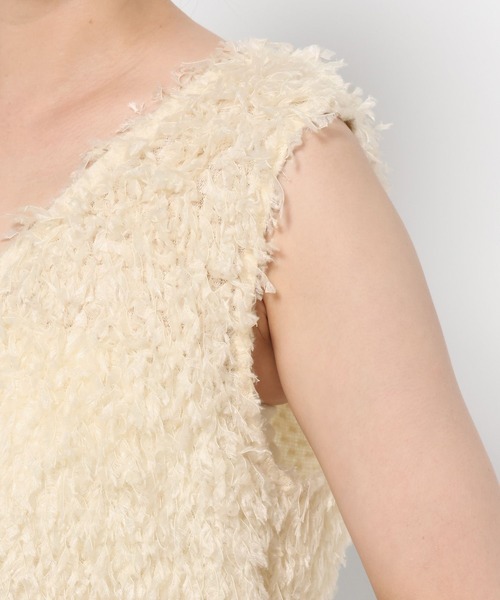 mysty woman（ミスティウーマン）の「2WAYフラッフィーベスト 584675（ベスト・レディース・グレー/アイボリー/ブラック・FREE）」の11枚目の写真