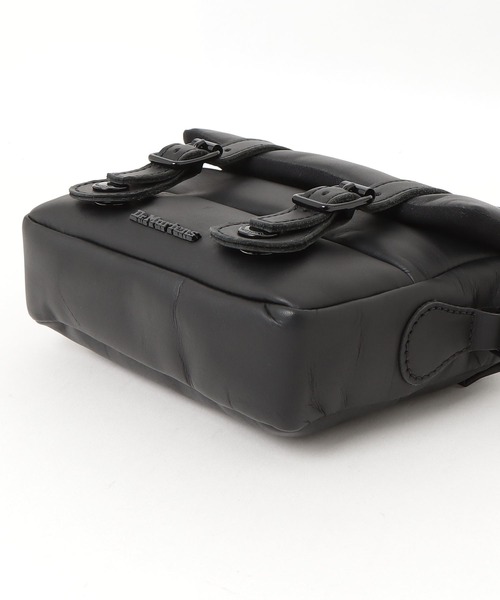 ドクターマーチン 7インチ サッチェルバッグ ショルダー 黒 7インチ サッチェル バッグ