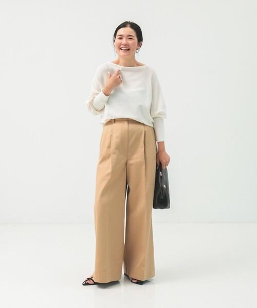 Demi-Luxe BEAMS(デミルクス ビームス)の「ボートネック レディ ニット .M(ニット/セーター・レディース・ブラック/カーキ/ネイビー/オフホワイト・ONE SIZE)」の6枚目の写真