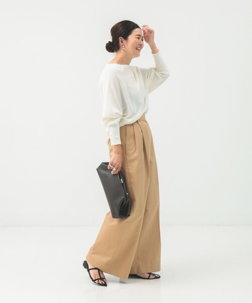 Demi-Luxe BEAMS(デミルクス ビームス)の「ボートネック レディ ニット .M(ニット/セーター・レディース・ブラック/カーキ/ネイビー/オフホワイト・ONE SIZE)」の7枚目の写真
