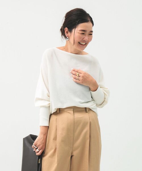 Demi-Luxe BEAMS(デミルクス ビームス)の「ボートネック レディ ニット .M(ニット/セーター・レディース・ブラック/カーキ/ネイビー/オフホワイト・ONE SIZE)」の9枚目の写真