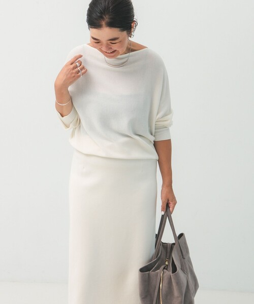 Demi-Luxe BEAMS(デミルクス ビームス)の「ボートネック レディ ニット .M(ニット/セーター・レディース・ブラック/カーキ/ネイビー/オフホワイト・ONE SIZE)」の12枚目の写真