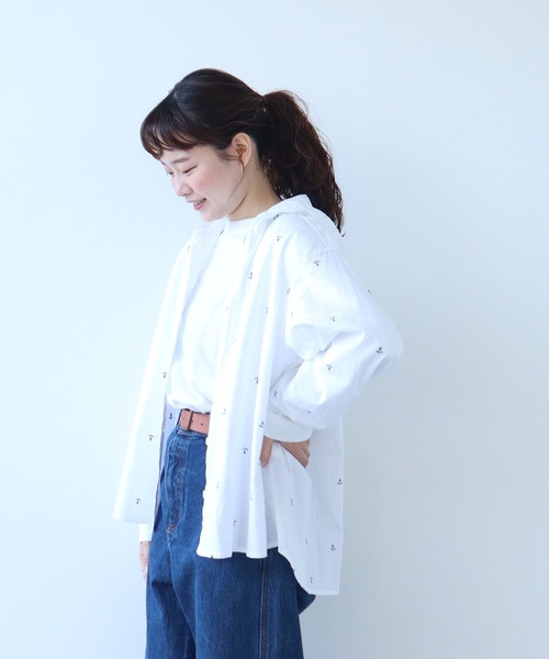 PAR ICI（パーリッシィ）の「オックス/デニム イカリ刺繍フードシャツ（シャツ/ブラウス・レディース・サックスブルー/ホワイト/インディゴブルー・FREE）」の5枚目の写真