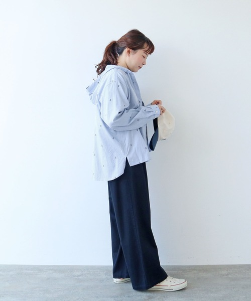 PAR ICI（パーリッシィ）の「オックス/デニム イカリ刺繍フードシャツ（シャツ/ブラウス・レディース・サックスブルー/ホワイト/インディゴブルー・FREE）」の21枚目の写真