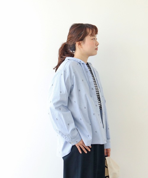 PAR ICI（パーリッシィ）の「オックス/デニム イカリ刺繍フードシャツ（シャツ/ブラウス・レディース・サックスブルー/ホワイト/インディゴブルー・FREE）」の16枚目の写真