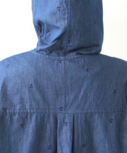 PAR ICI(パーリッシィ)の「オックス/デニム イカリ刺繍フードシャツ(シャツ/ブラウス・レディース・サックスブルー/ホワイト/インディゴブルー・FREE)」の9枚目の写真