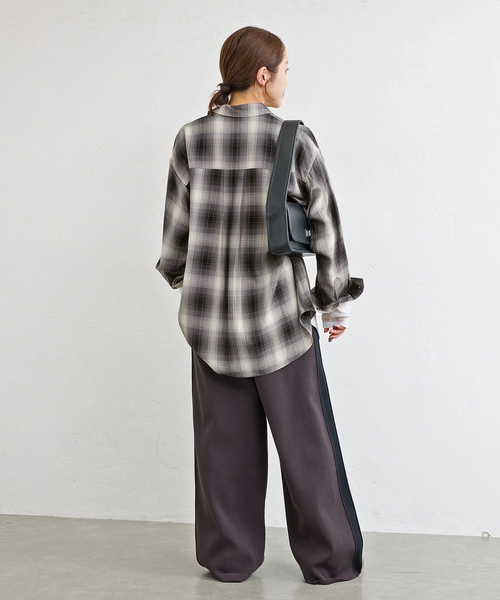 JOURNAL STANDARD（ジャーナルスタンダード）の「《追加5》クルーネックシアーロングTシャツ（Tシャツ/カットソー・レディース・ブラウン系その他/ブラック/イエロー/ホワイト・FREE）」の12枚目の写真