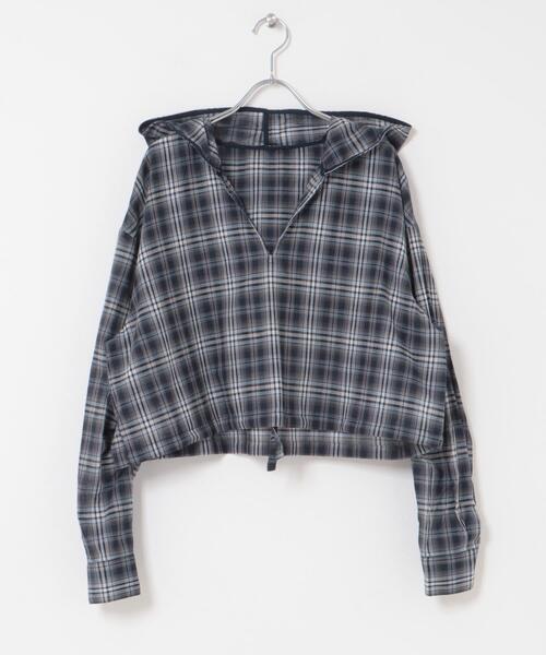 KBF（ケイビーエフ）の「シアーチェックフーディーシャツ（シャツ
