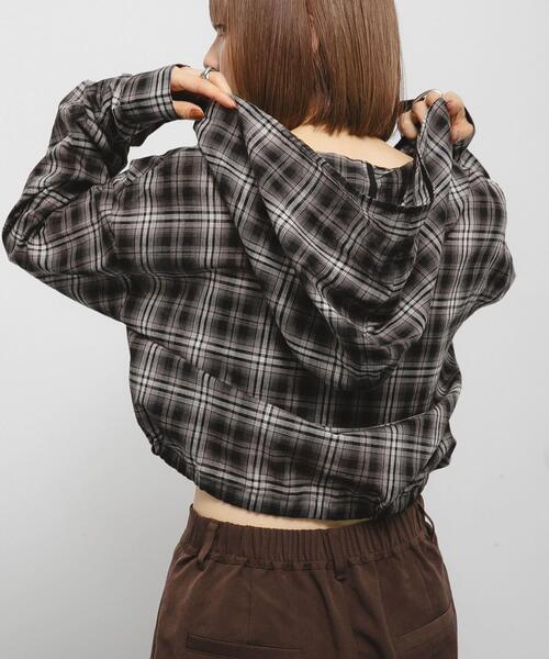 KBF（ケイビーエフ）の「シアーチェックフーディーシャツ（シャツ