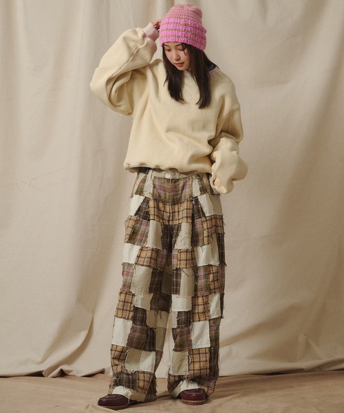 Universal Style Wear（ユニバーサルスタイルウェア）の「Universal Style Wear パッチワーク パンツ（その他パンツ・メンズ・スミクロ/グレー/オフホワイト/カーキ・X-LARGE/LARGE/MEDIUM）」の5枚目の写真