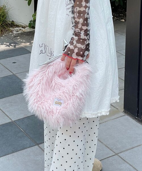 HELLO.SANFRANCISCO（ハローサンフランシスコ）の「【HELLO.SANFRANCISCO/ハローサンフランシスコ】リボンチャーム付きマルチWAYファーBAG（ショルダーバッグ・レディース・ピンク/ブルー/イエロー・FREE）」の16枚目の写真