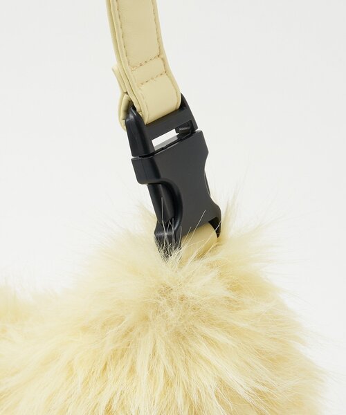 HELLO.SANFRANCISCO（ハローサンフランシスコ）の「【HELLO.SANFRANCISCO/ハローサンフランシスコ】リボンチャーム付きマルチWAYファーBAG（ショルダーバッグ・レディース・ピンク/ブルー/イエロー・FREE）」の5枚目の写真