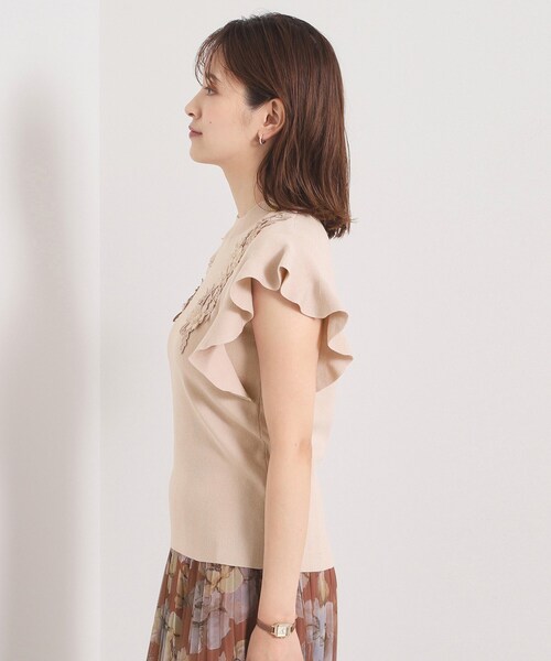 ITS'DEMO（イッツデモ）の「【手洗い可】花レースフリル袖ニット（ニット/セーター・レディース・サックスブルー/ブラック/ピンク・00）」の7枚目の写真