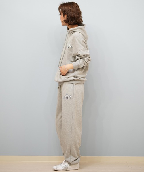 BILLABONG(ビラボン)の「BILLABONG/ビラボン バックプリントパーカー セットアップ対応 BF014-022(パーカー・レディース・ヘザーグレー/スミクロ/ホワイト/ピンク・M/L)」の19枚目の写真