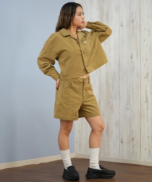 RVCA（ルーカ）の「RVCA/ルーカ コーデュロイシャツ ショート丈 セットアップ対応 BF044-110（シャツ/ブラウス・レディース・マスタード/グレイッシュブルー/ブラック・M）」の17枚目の写真