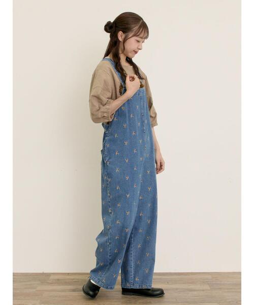 Samansa Mos2（サマンサ モスモス）の「刺繍デニム/ヒッコリーサロペットパンツ（サロペット/オーバーオール・レディース・ネイビー/ブラック/ブルー/オフホワイト・F）」の13枚目の写真