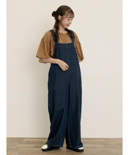 Samansa Mos2（サマンサ モスモス）の「刺繍デニム/ヒッコリーサロペットパンツ（サロペット/オーバーオール・レディース・ネイビー/ブラック/ブルー/オフホワイト・F）」の16枚目の写真