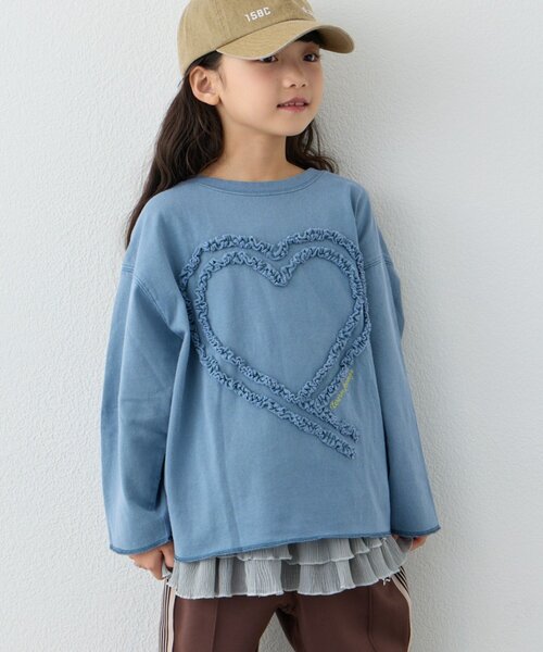 CIAOPANIC TYPY（チャオパニックティピー）の「【WEB限定】【KIDS】ピグメント加工ハートモチーフ長袖カットソー（Tシャツ/カットソー・キッズ・キャメル/バーガンディー/ブルー/チャコールグレー/グレー/アイボリー・110/150/130）」の5枚目の写真