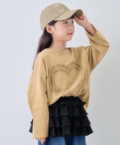 CIAOPANIC TYPY（チャオパニックティピー）の「【WEB限定】【KIDS】ピグメント加工ハートモチーフ長袖カットソー（Tシャツ/カットソー・キッズ・キャメル/バーガンディー/ブルー/チャコールグレー/グレー/アイボリー・110/150/130）」の7枚目の写真