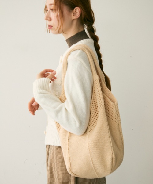 Crisp(クリスプ)の「メランジナチュラルニットバッグ(ハンドバッグ・レディース・ベージュ/アイボリー・FREE)」の1枚目の写真