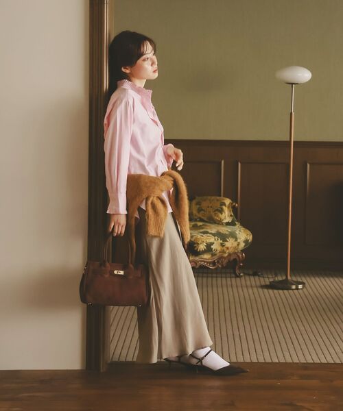 le.coeur blanc（ルクールブラン）の「プリーツカラーシャツ（シャツ/ブラウス・レディース・ピンク/ブルー系その他3/ブルー/オフホワイト・38）」の10枚目の写真