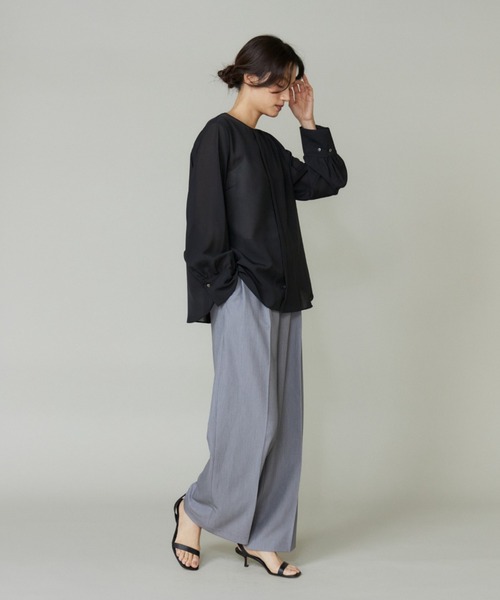 I.T.'S international（イッツインターナショナル）の「シアーノーカラーブラウス（シャツ/ブラウス・レディース・オフホワイト/グレー/ブラック・9号）」の21枚目の写真