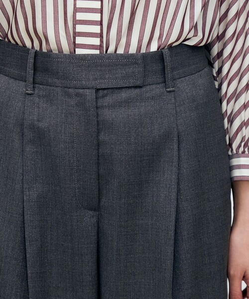 セール】ラメグレー タックワイドパンツ（スラックス）｜TOMORROWLAND