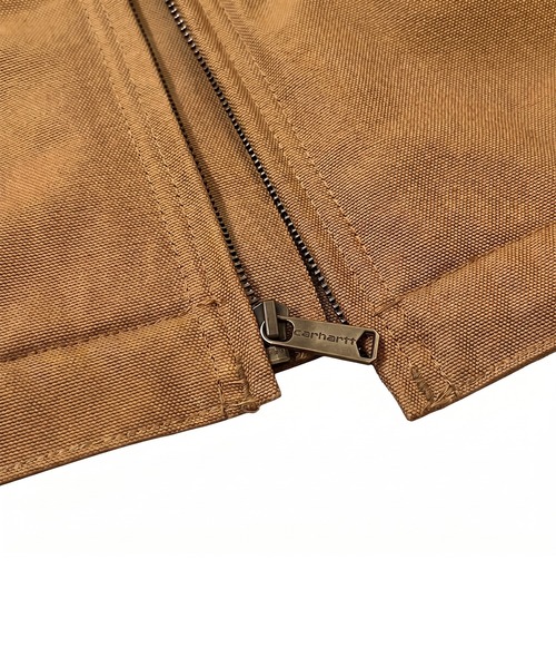 Carhartt(カーハート)の「Carhartt ダックデトロイトジャケット(カバーオール・メンズ・ブラウン/ブラック・LARGE/SMALL/X-LARGE/MEDIUM/XX-LARGE)」の14枚目の写真