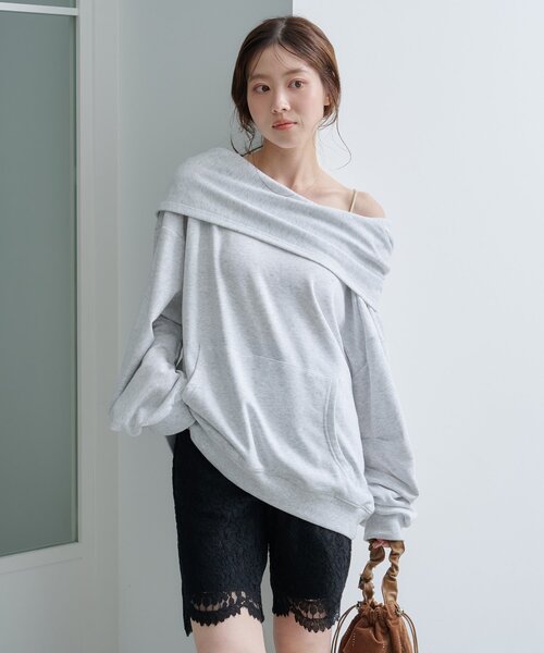 Kastane(カスタネ)の「【2025AWカタログ】オフショルスウェット(スウェット・レディース・ネイビー/グレー/ブラウン・MEDIUM/SMALL)」の22枚目の写真
