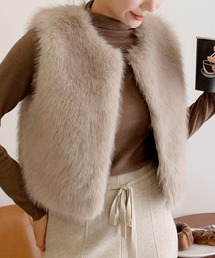 ☆新品同様☆SONO ソノ ファーベスト ショート丈 ポケット付 韓国製 【F】 ☆新品同様☆SONO ソノ ファーベスト ショート丈 ポケット付 韓国製