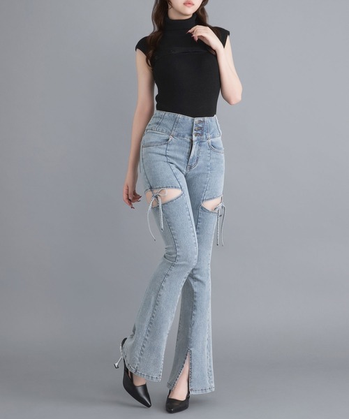 DearMyLoveRose(ディアマイラブローズ)の「スリット入りカットアウトリボンフレアデニムパンツ(デニムパンツ・レディース・グレイッシュブルー/ブルー/グレー・SMALL/MEDIUM)」の18枚目の写真