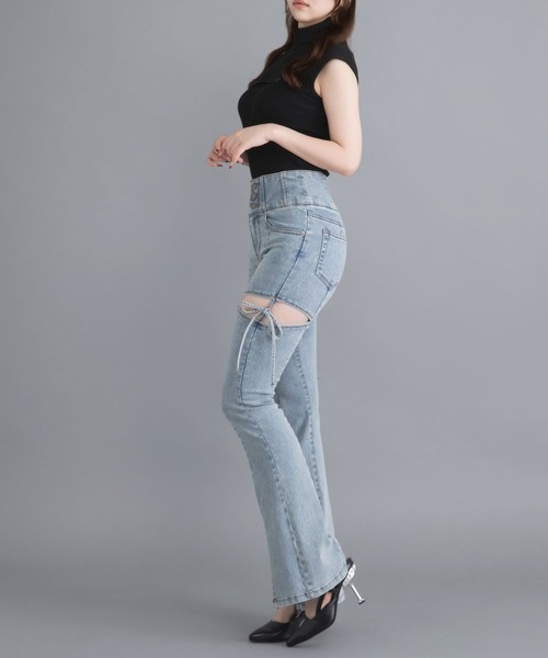 DearMyLoveRose(ディアマイラブローズ)の「スリット入りカットアウトリボンフレアデニムパンツ(デニムパンツ・レディース・グレイッシュブルー/ブルー/グレー・SMALL/MEDIUM)」の19枚目の写真