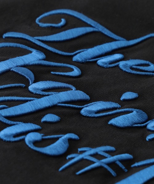 X-girl(エックスガール)の「THE X-GIRL IS NUMBER ONE TOTE BAG(トートバッグ・レディース・ブラック/カモフラージュ・ONE SIZE)」の8枚目の写真