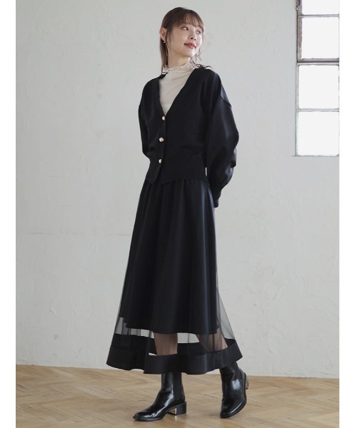 fifth(フィフス)の「ゴールドボタンVネックニットカーディガン(カーディガン/ボレロ・レディース・グレー/ブラック・M)」の11枚目の写真