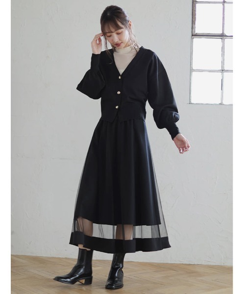 fifth(フィフス)の「ゴールドボタンVネックニットカーディガン(カーディガン/ボレロ・レディース・グレー/ブラック・M)」の12枚目の写真