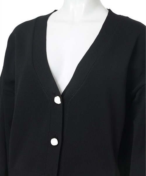 fifth(フィフス)の「ゴールドボタンVネックニットカーディガン(カーディガン/ボレロ・レディース・グレー/ブラック・M)」の6枚目の写真