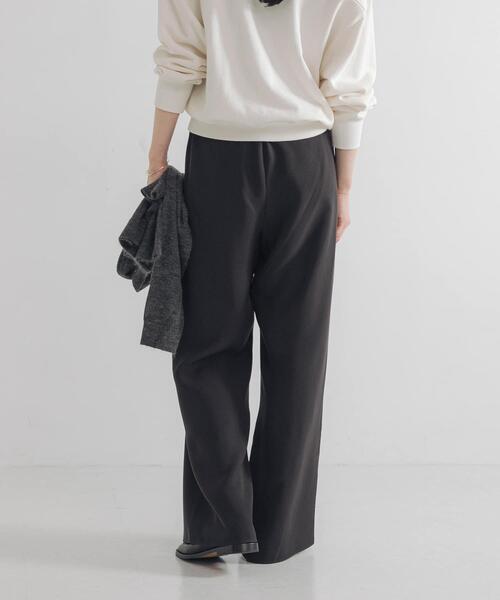 URBAN RESEARCH（アーバンリサーチ）の「ストレッチフレアイージーパンツ（その他パンツ・レディース・ブラック/チャコールグレー・36/40/38）」の5枚目の写真