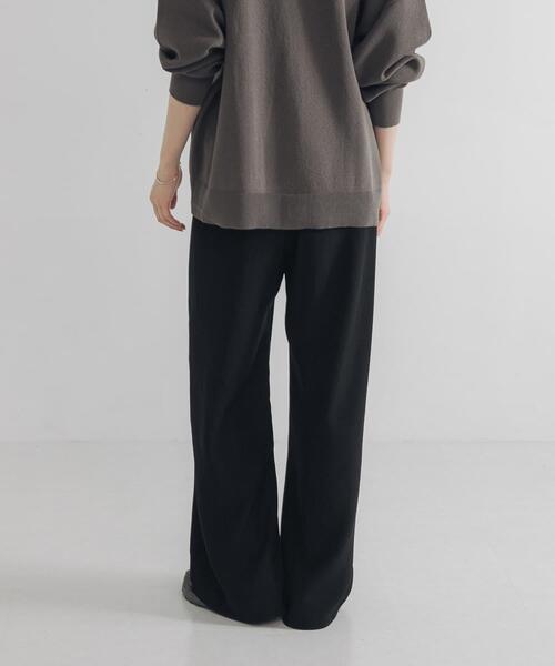 URBAN RESEARCH（アーバンリサーチ）の「ストレッチフレアイージーパンツ（その他パンツ・レディース・ブラック/チャコールグレー・36/40/38）」の15枚目の写真