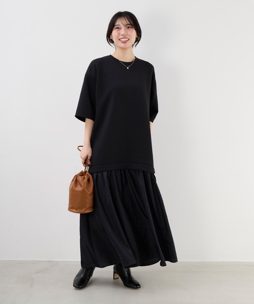 MICA&DEAL（マイカ＆ディール）の「カットドッキングワンピース（ワンピース・レディース・チャコールグレー/ブラック・FREE）」の2枚目の写真