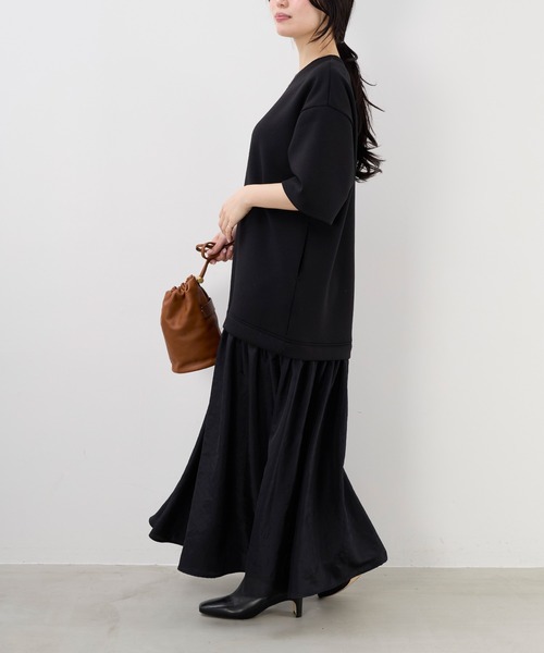 MICA&DEAL（マイカ＆ディール）の「カットドッキングワンピース（ワンピース・レディース・チャコールグレー/ブラック・FREE）」の6枚目の写真