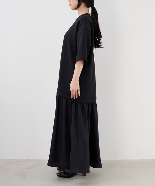 MICA&DEAL（マイカ＆ディール）の「カットドッキングワンピース（ワンピース・レディース・チャコールグレー/ブラック・FREE）」の10枚目の写真