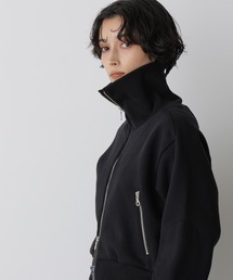 「STEVELOUR」コンパクトダブルジップスウェット