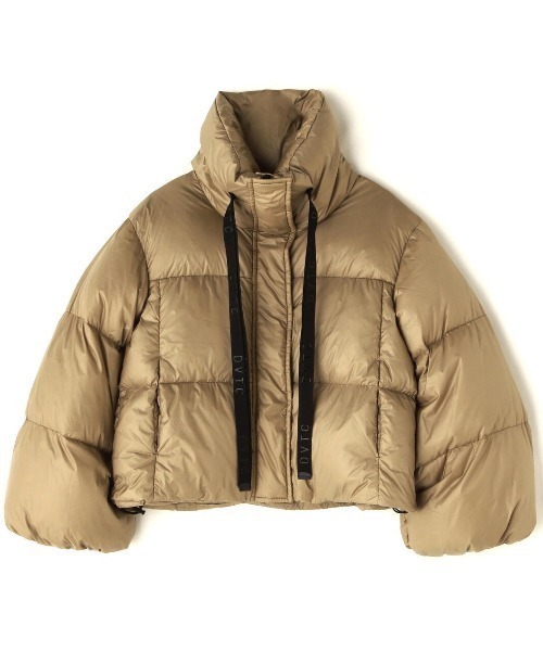 DUVETICA(デュベティカ)の「DUVETICA/デュベティカ/YOKI/ヨキ(ダウンジャケット/コート・レディース・ブラック/その他18/ブラウン/ベージュ/ネイビー・40/42/44)」の9枚目の写真