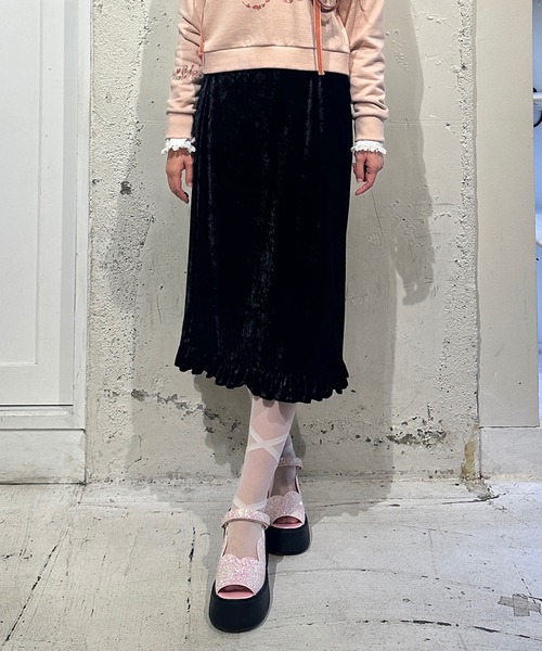 MILK（ミルク）の「Glossy ベロア スカート（スカート・レディース・A/C・FREE）」の2枚目の写真