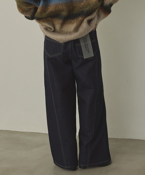 hunch（ハンチ）の「スラブデニム/ラメ ワイドデニムパンツ（デニムパンツ・レディース・ワンウォッシュ/ブラック系その他/ライトインディゴブルー・FREE）」の8枚目の写真